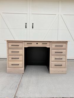 Refinished Oak Creek by Riverside Executive Desk with office chair