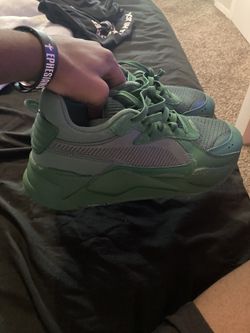 basketball shoes