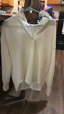 White long sleeve shirt