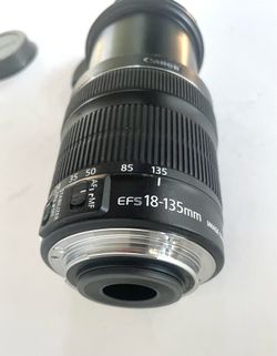 ** Canon 28-135mm f/3.5-5.6 EF Lens **