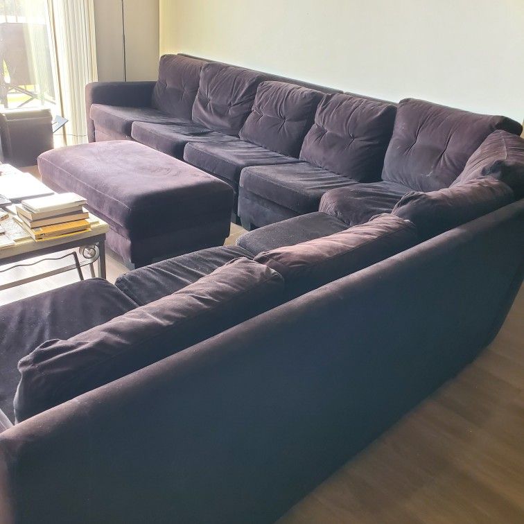 Sectional Couch + Matching Ottoman with Storage