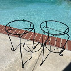 Plant Stands 