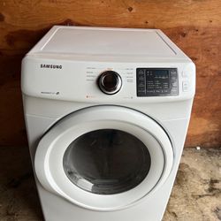 Samsung dryer in excellent conditions🔥