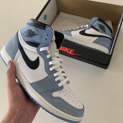 AIR JORDAN 1 Retro ‘University Blue’ Men’s Size 11.5