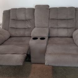 Reclining Loveseat for Sale 