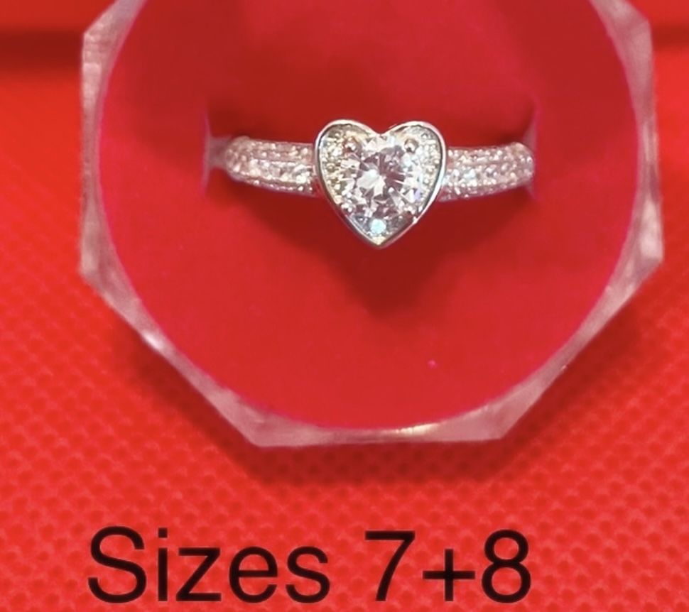 Engagement Ring With Box