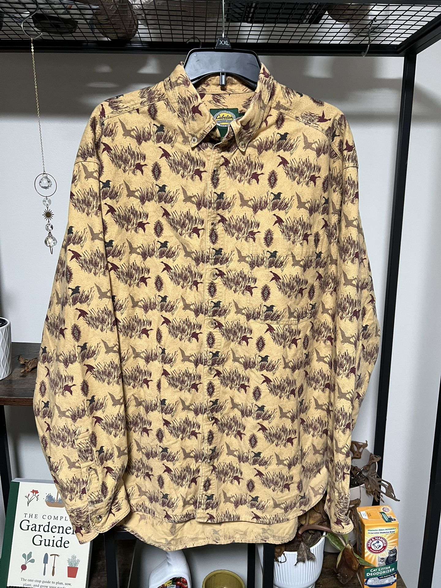 Cabela's Men’s Duck Print Chamois Shirt Size XL Tall Yellow Beige Button Up L/S