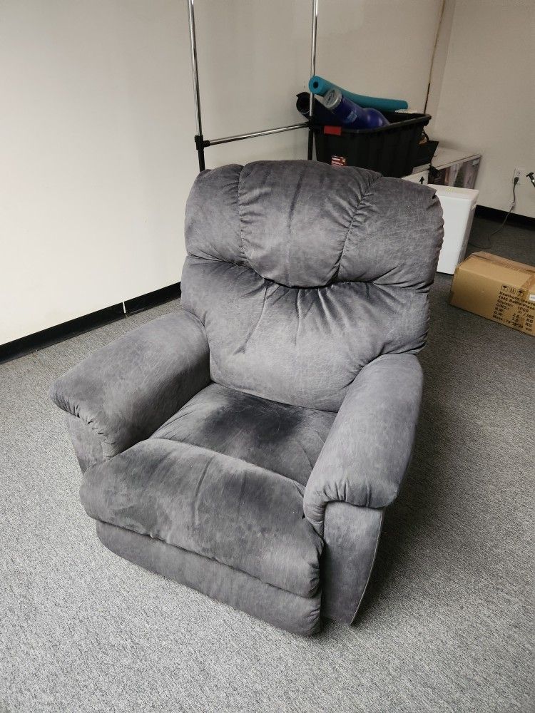Recliner Chair