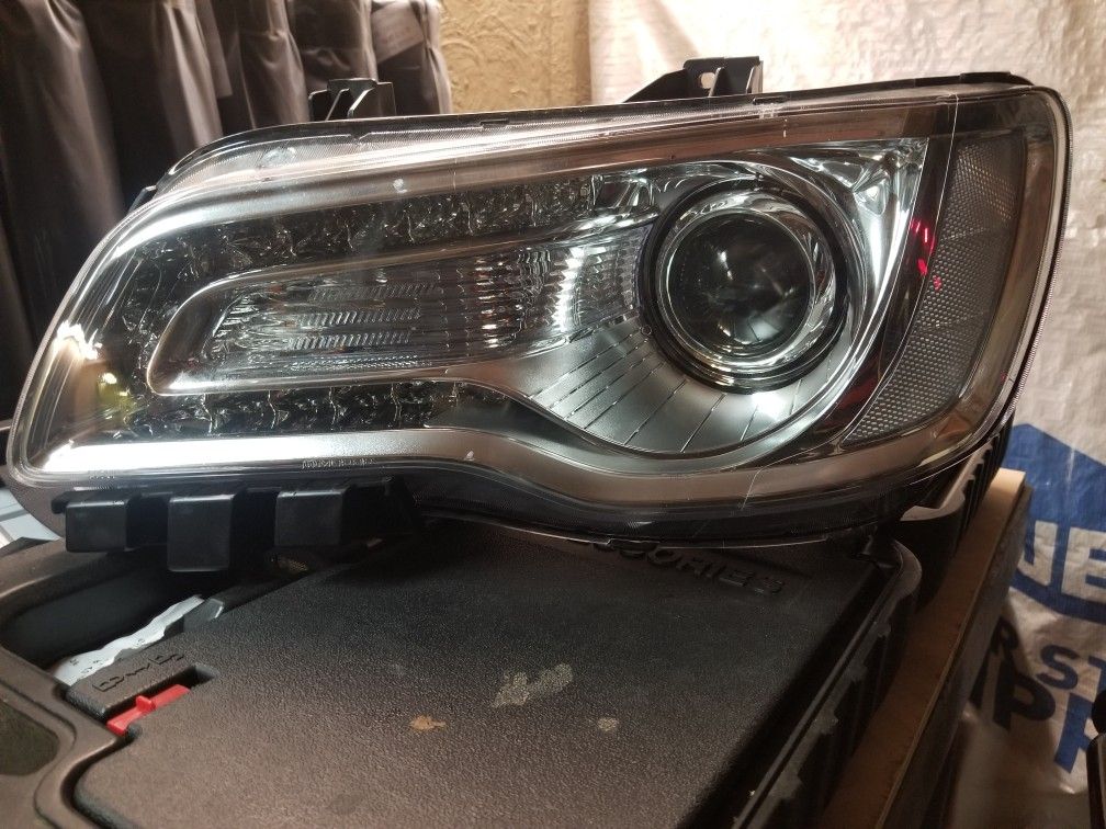 Lft Headlight 