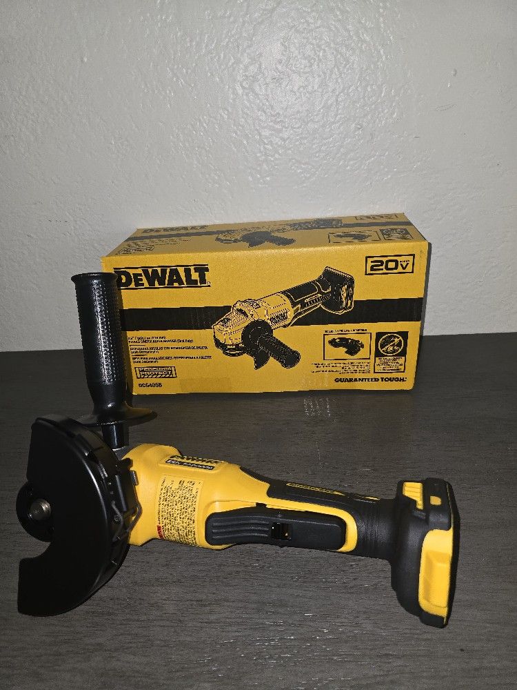 DEWALT
20V Cordless Brushless 4-1/2 in. Angle Grinder (Tool Only)