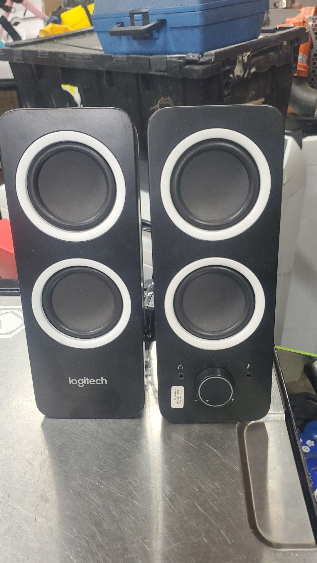 Logitech speakers