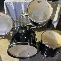 Drum set