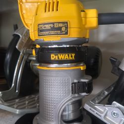 Dewalt Compact Router