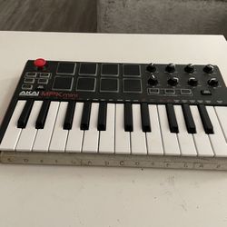 MPK mini by AKAI - MIDI Keyboard