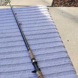 Shimano Teramar inshore series casting rod in good condition. Specs of https://offerup.com/redirect/?o=cm9kLmlu pics $120 or trade.?