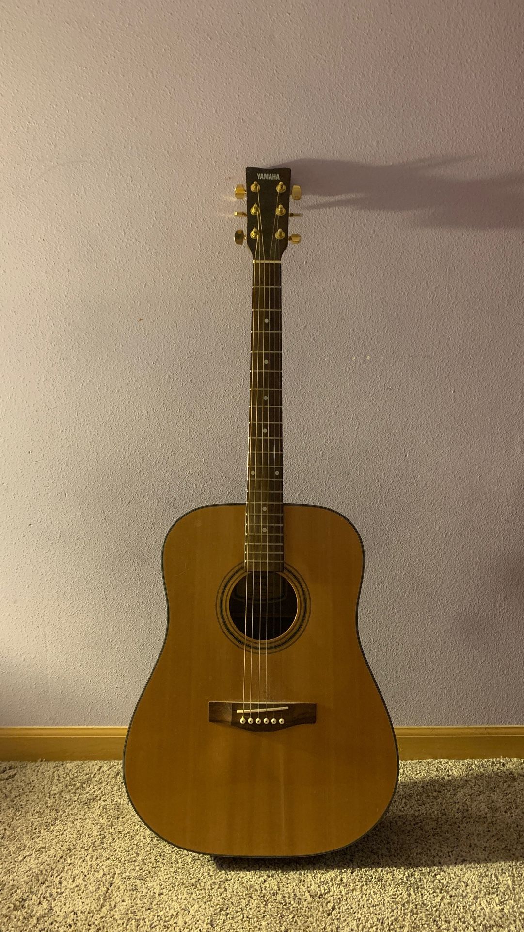 Yamaha Acoustic Guitar