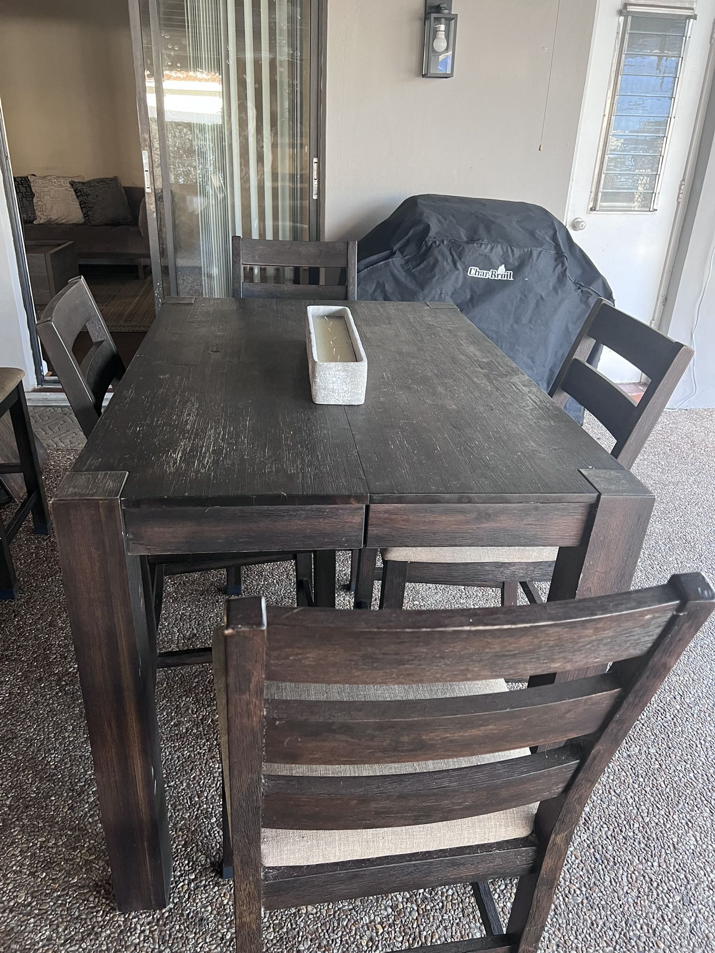 High kitchen table With Seating For 6