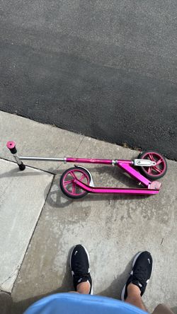 Pink Big Wheel Razor Scooter