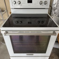 Like New Kitchen Aid Oven 