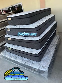 White bamboo king size Pillowtop mattress and Boxspring bed set
