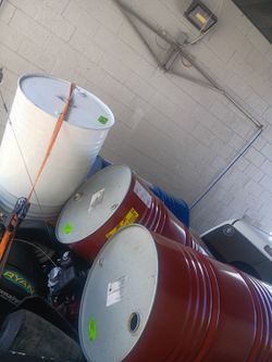 55GL barrels (metal/plastic"