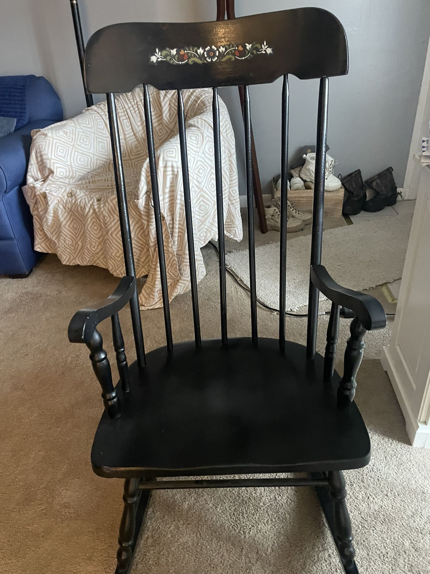 Just Rocking Chair In Great Shape No Scratches No Digs. Price To Sell Quickly East Haven.