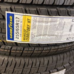 255/65/17 Goodyear Wrangler Territory HT