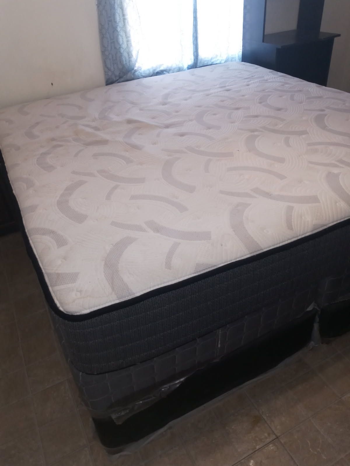 King Bed And Base
