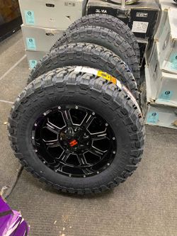 New havok 18 rims and 33s. $0 DOWN TO RIDE TODAY! Ulohos 2940 N Keystone Mon-Sat 10-6