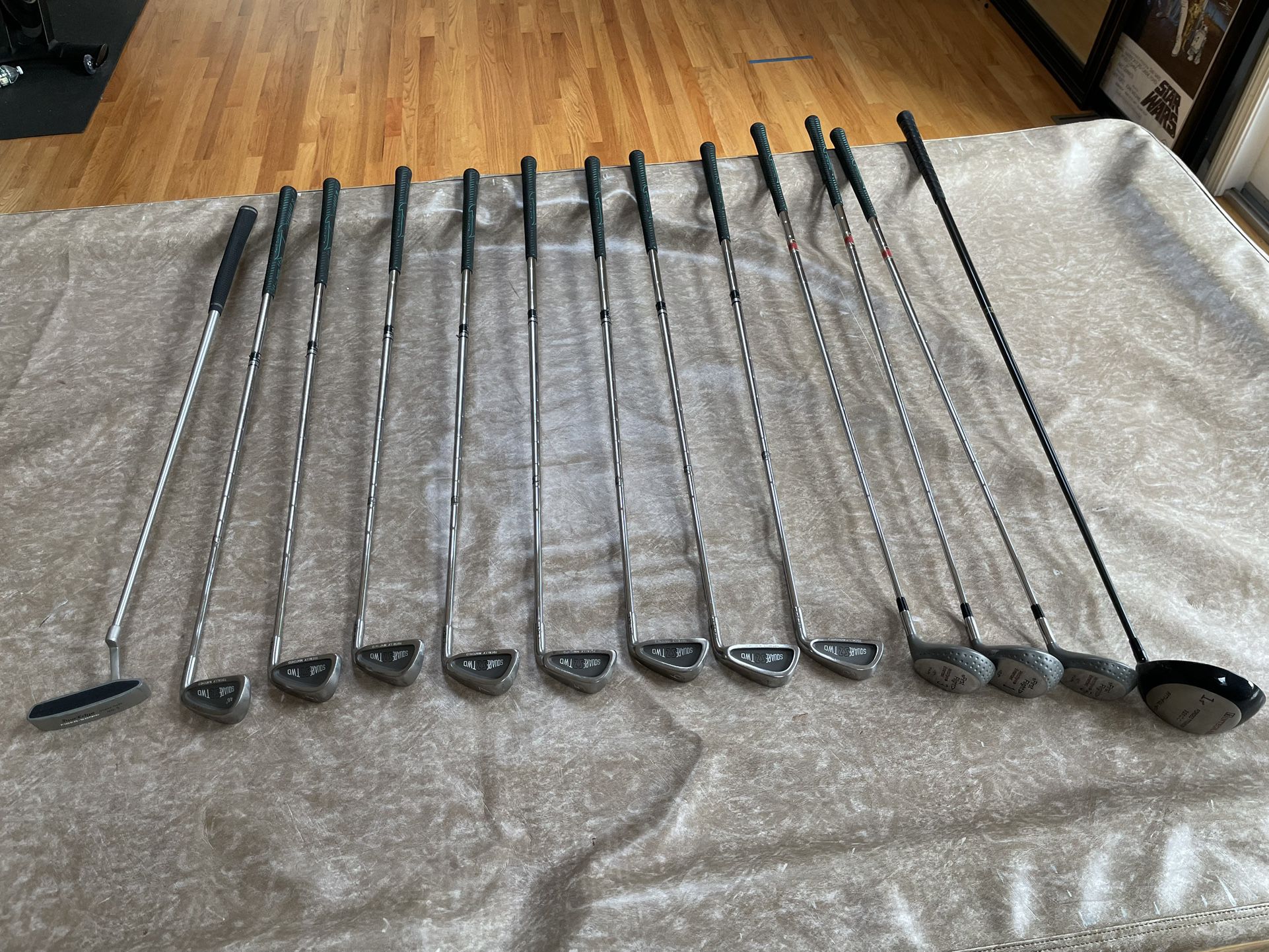 Set of used clubs