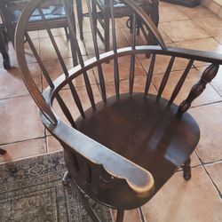 Antique Windsor Chair