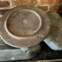 Vintage Toledo 40lb Metal Weight scale  $