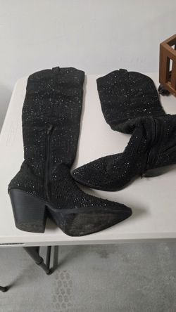 Black sparkling boots