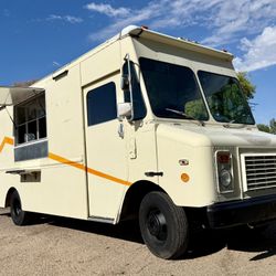 Brand New Food Truck On A 97 Chevy Base, Guaranteed To Pass Maricopa Health inspection