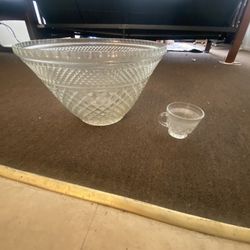 24 Pc Punch Bowl Set