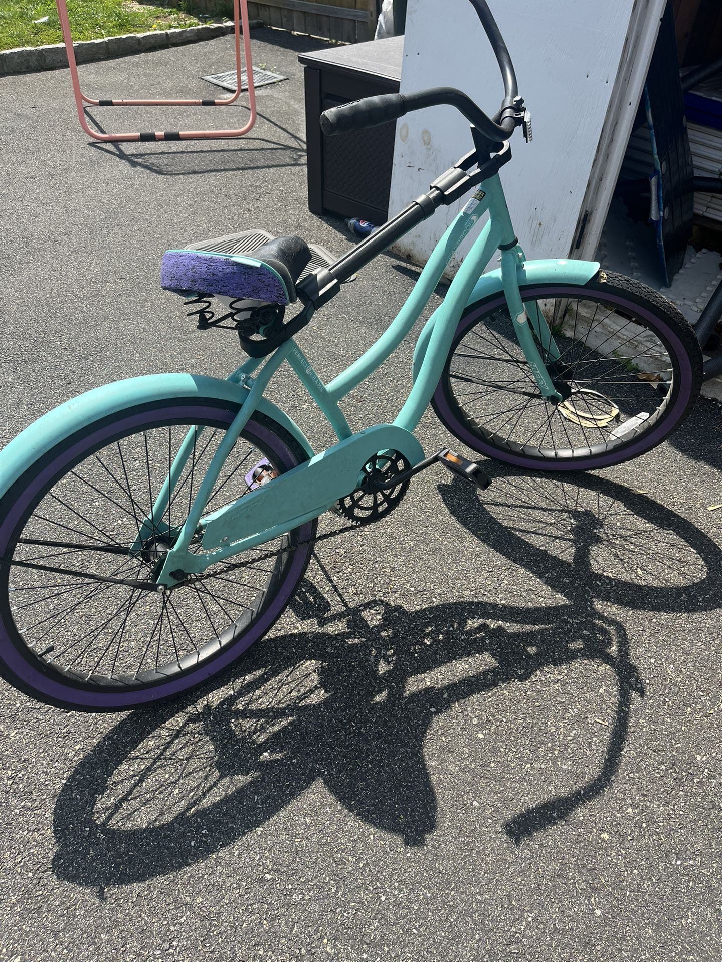 Huffy 24” Girls Cruiser