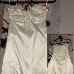 SHEIN Silk Back Tie Lace Dress Size xs