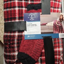 Blanket And Sock Set - Great Gift For Christmas