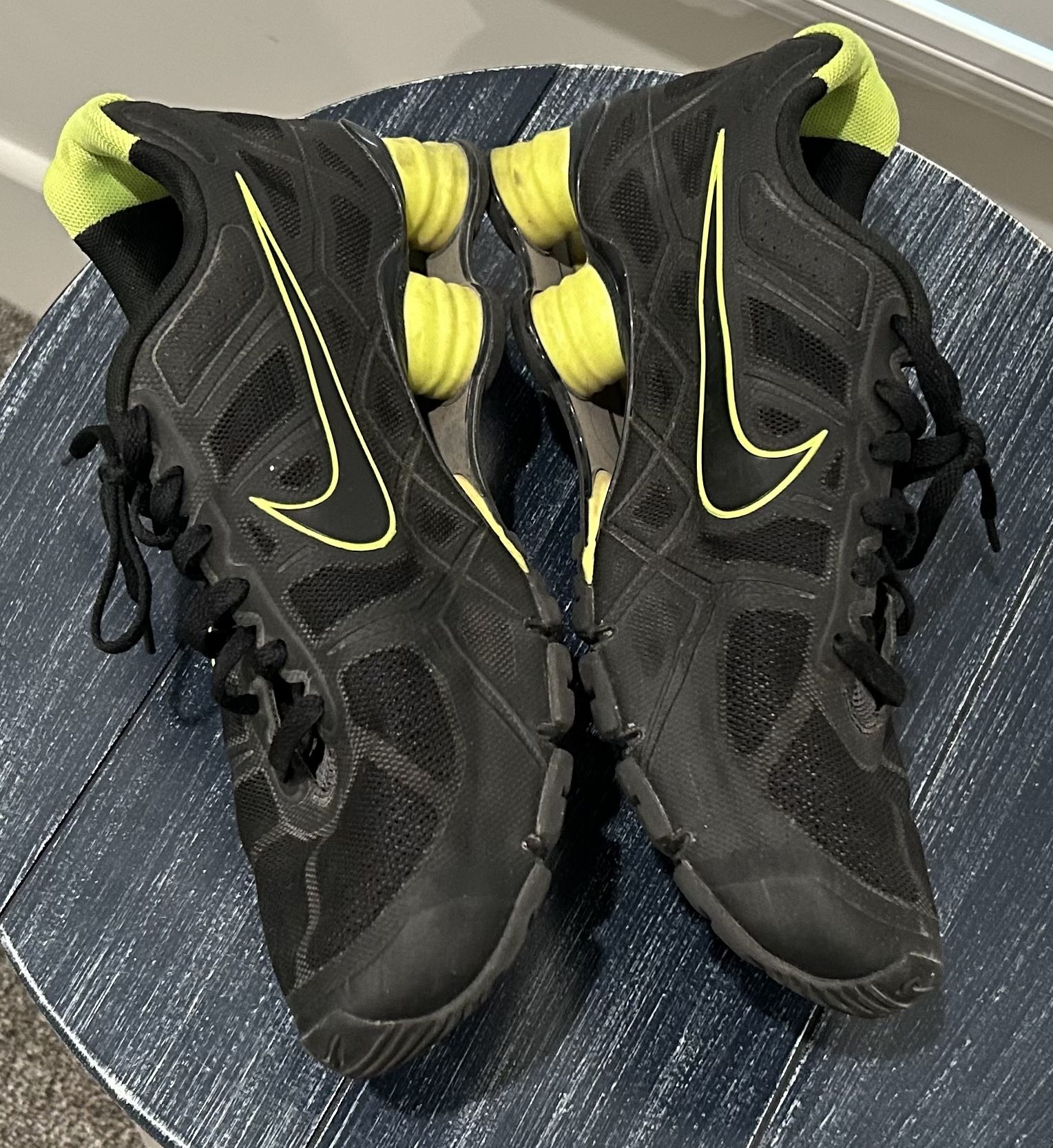 Nike Shox Turbo Sneakers