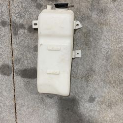 Coolant Reservoir For CJ5 CJ7