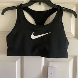 New Nike Top