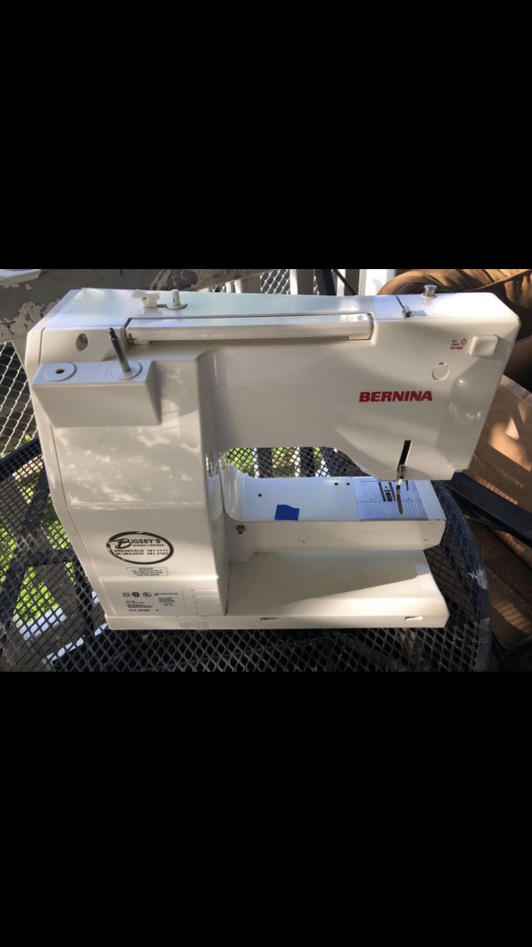 Berlina Sewing Machine 1090 S