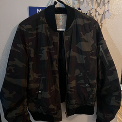Women’s Camouflage Jacket