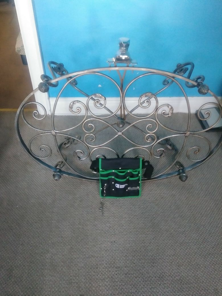 Table.faucet.belt