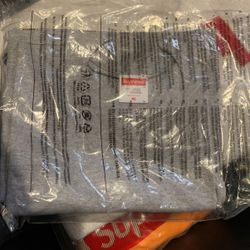 Supreme Brand New Shirt XL