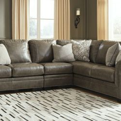 Roleson Quarry Leather RAF Or LAF Sectional

