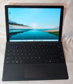 NICE MICROSOFT SURFACE PRO 6 WINDOWS TABLET i5 Processor