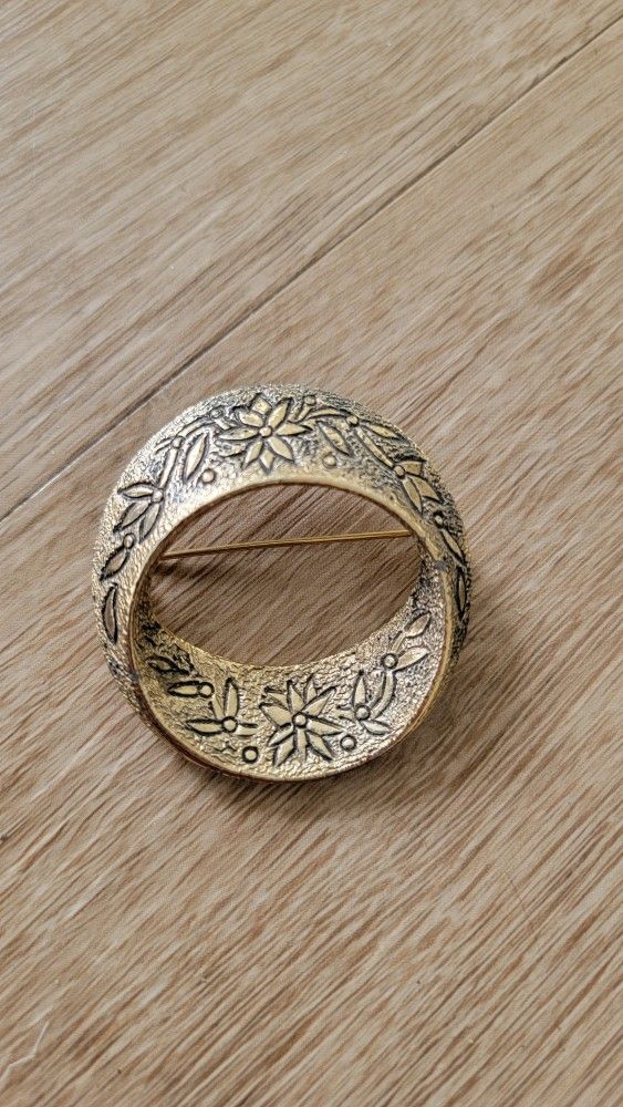 Emmons Vintage Brooch Jewelry 