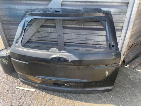 11-15 EXPLORER TAILGATE New $600 now