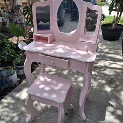 Little Girl Vanity